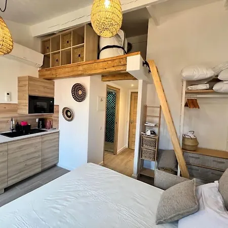 De Nana 10 - Hypercentre, Rue Meynadier, Palais & Plage, Clim, Wifi Apartment