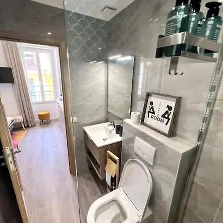 De Nana 10 - Hypercentre, Rue Meynadier, Palais & Plage, Clim, Wifi Apartment